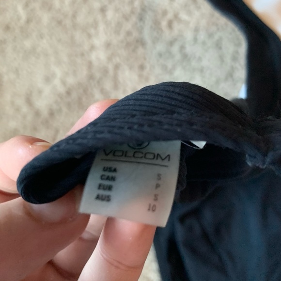 Volcom Simply Rib One Piece S - Picture 5 of 7